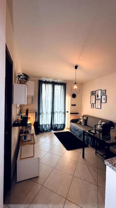 Apartment Iconn House Garden